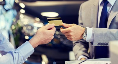 INFOGRAPHIE : Quand les voyageurs d'affaires utilisent la carte de leur entreprise pour faire leurs courses 