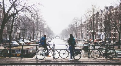 Quand Meetic se réinvente en agence de voyages (pour célibataires) 