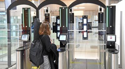 La reconnaissance faciale vient au secours des aéroports parisiens 