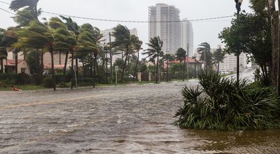 Après les Bahamas, l'ouragan Dorian va balayer les côtes américaines 