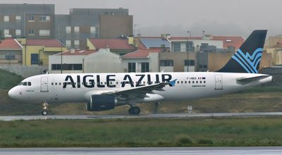 Aigle Azur : on vous détaille les 2 offres encore en lice 