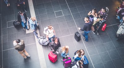 Grèves Air France, SNCF... : quelles solutions pour vos clients le 5 décembre ? 