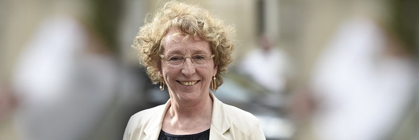 Des Primes De 5 000 Et 8 000 Euros Pour Embaucher Des