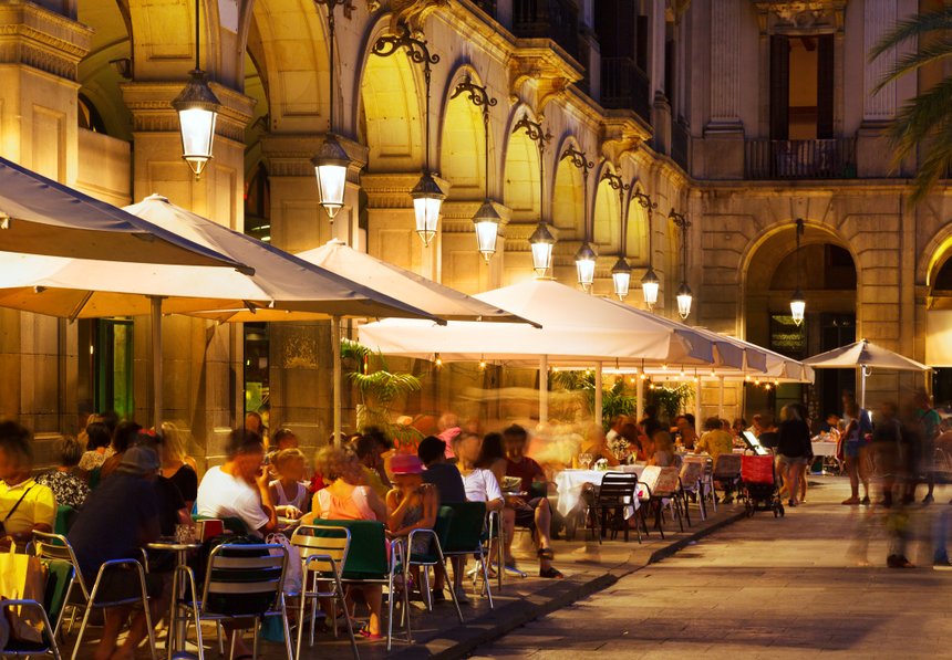 restaurants at Placa Reial in  night. Barcelona