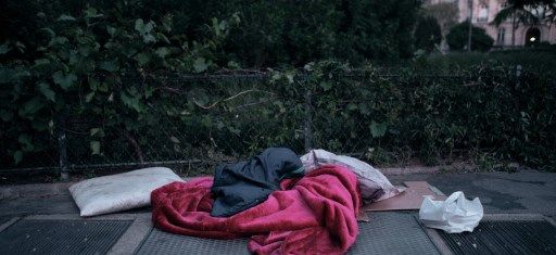 { element.images.0.titre }}