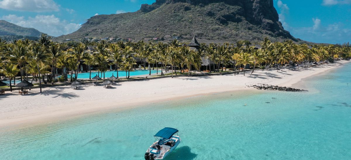 Beachcomber Hotels Tente De Rassurer Les Clients Qui Choisiraient L Ile Maurice Tour Hebdo